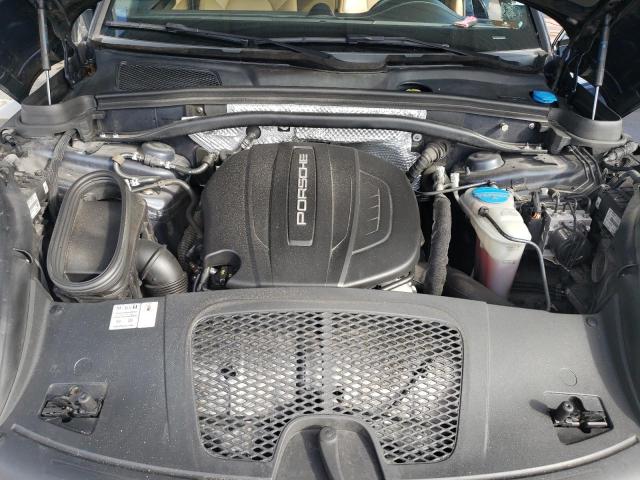 2018 PORSCHE MACAN #3301782351