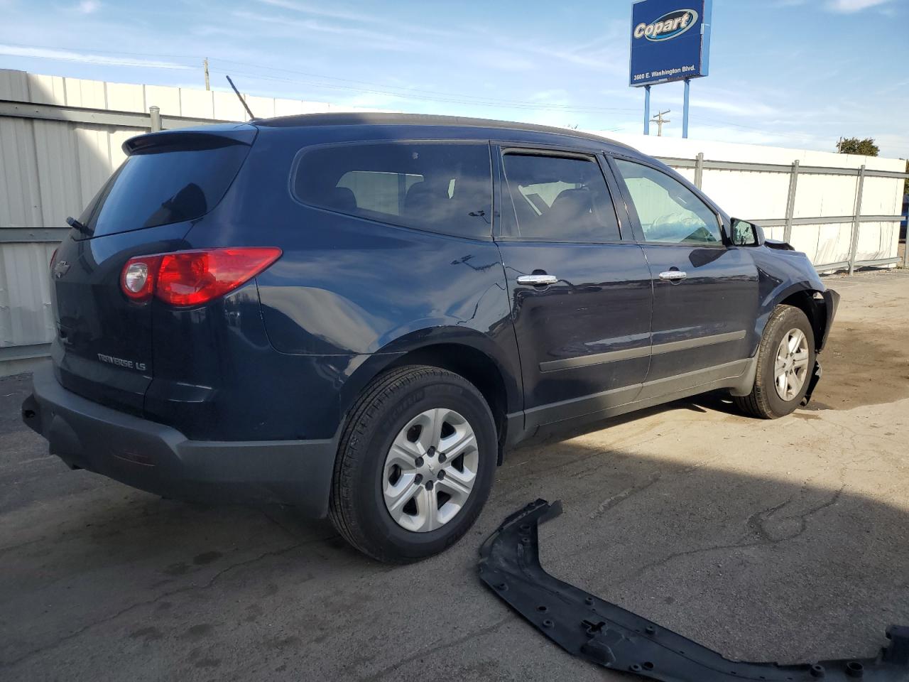 CHEVROLET TRAVERSE LS