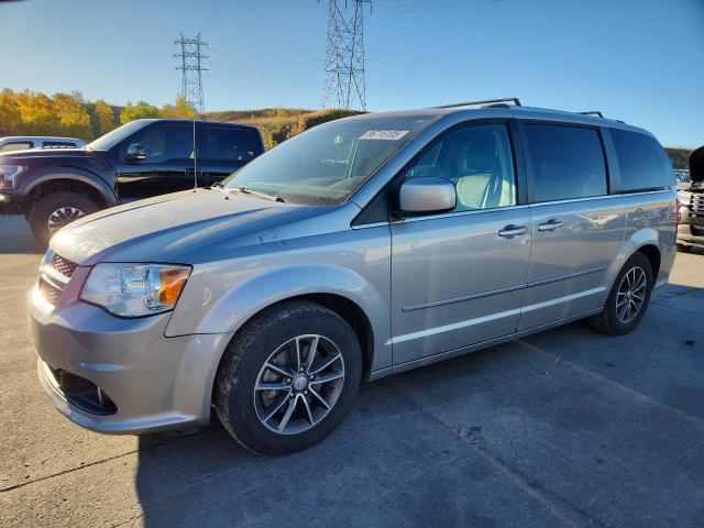 2017 DODGE GRAND CARA - 2C4RDGCGXHR761133