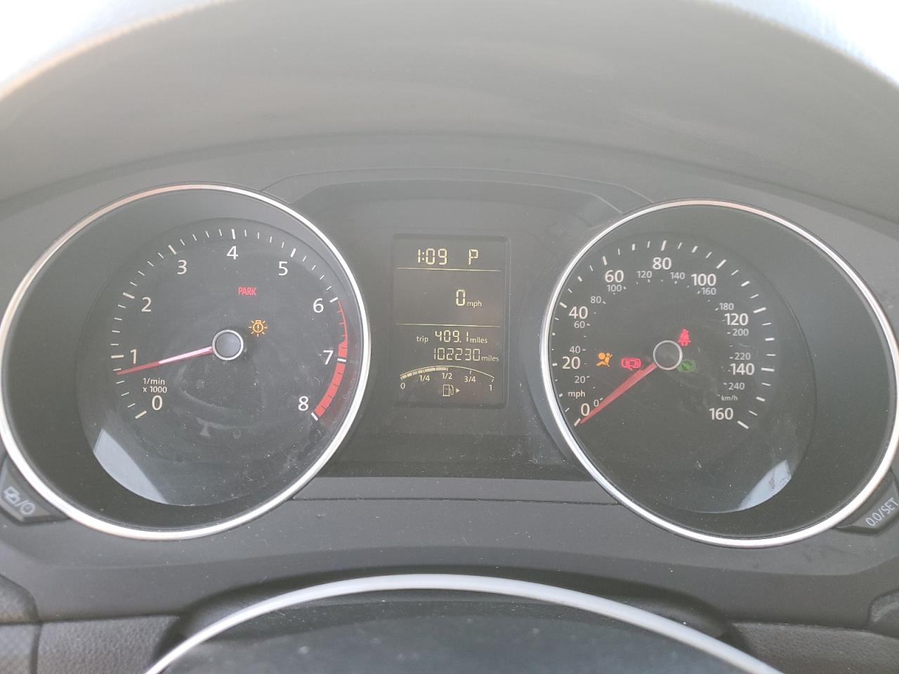 VOLKSWAGEN JETTA BASE