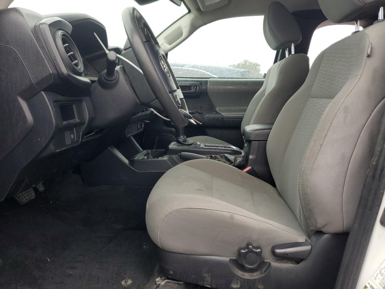 TOYOTA TACOMA ACCESS CAB