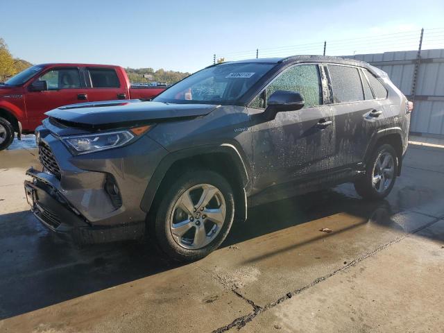 Global Auto Auctions: 2021 TOYOTA RAV4 XLE P