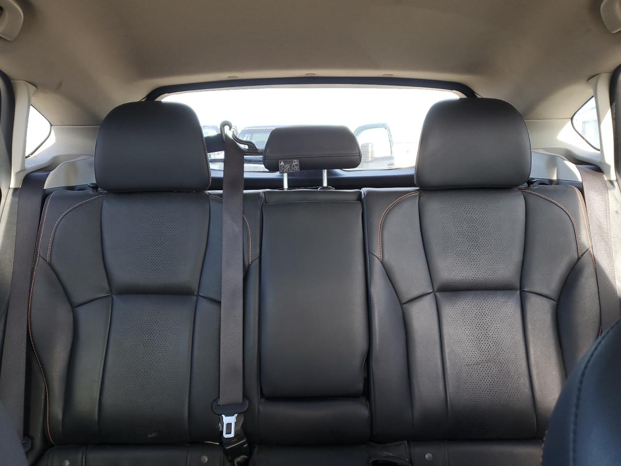 SUBARU CROSSTREK LIMITED