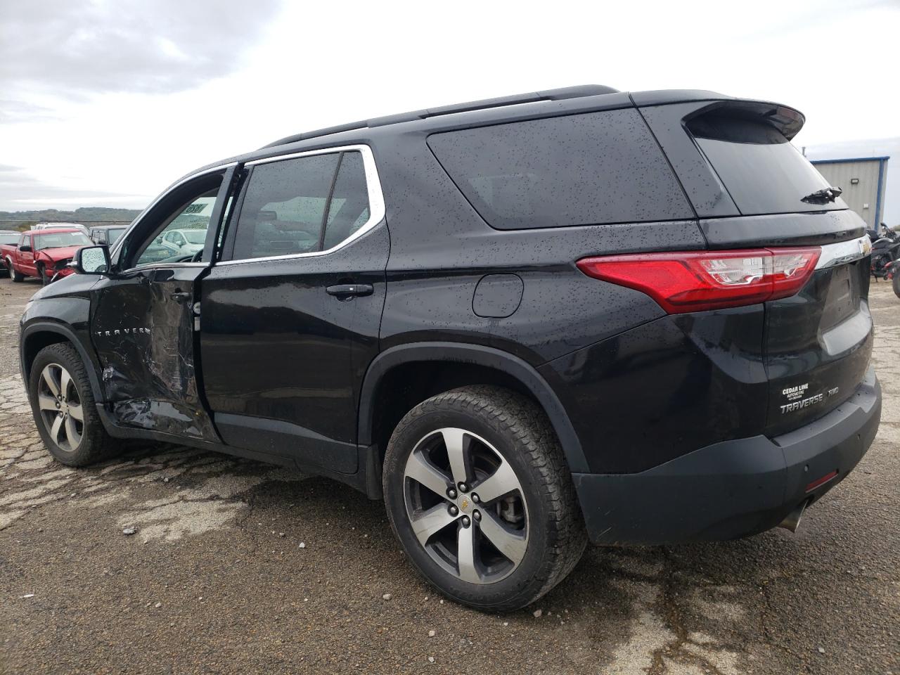 CHEVROLET TRAVERSE LT