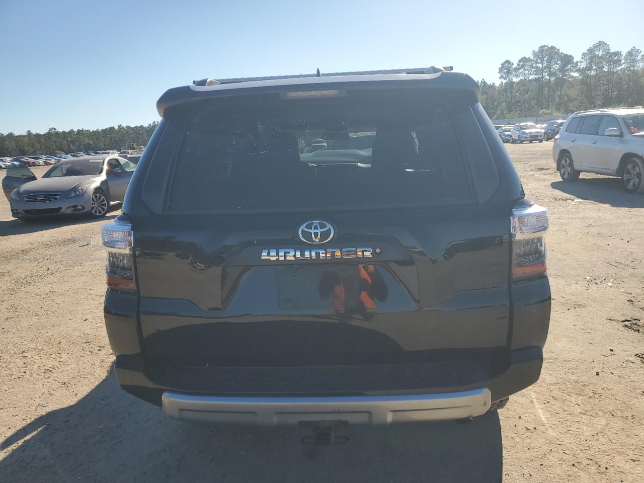 TOYOTA 4RUNNER SR5/SR5 PREMIUM