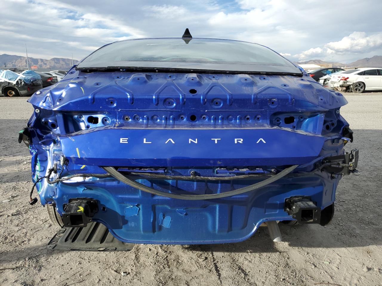 HYUNDAI ELANTRA SEL SPORT