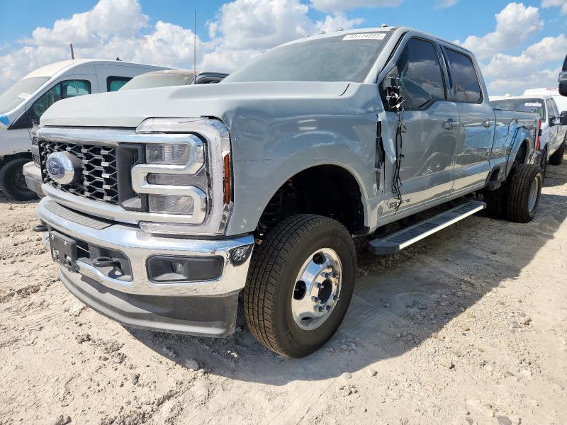 Global Auto Auctions: 2025 FORD F350 SUPER