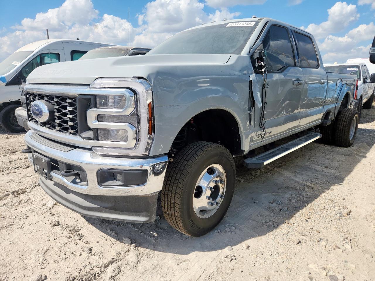FORD F-350 SUPER DUTY
