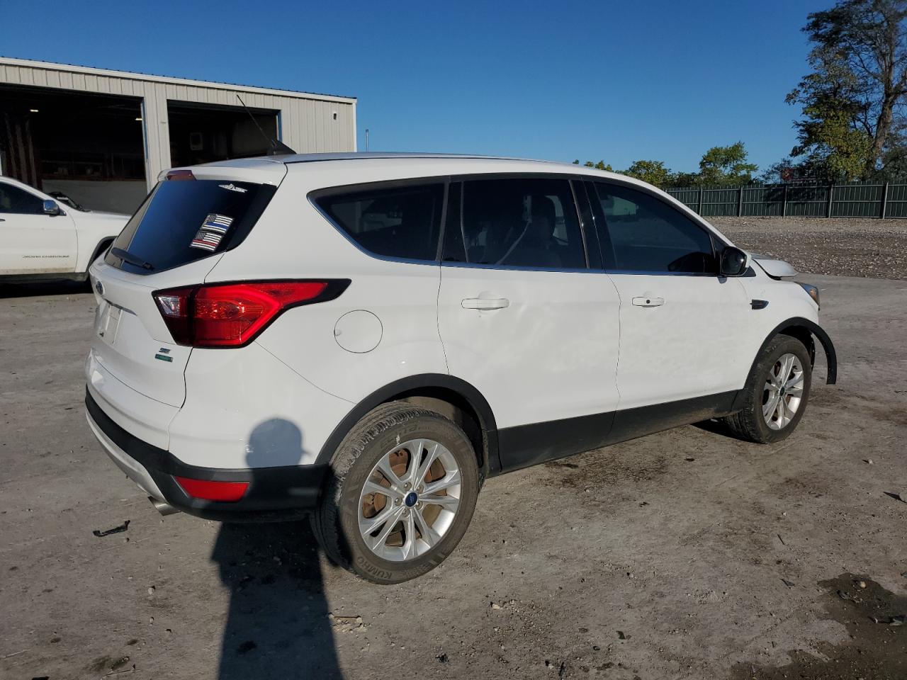 FORD ESCAPE SE