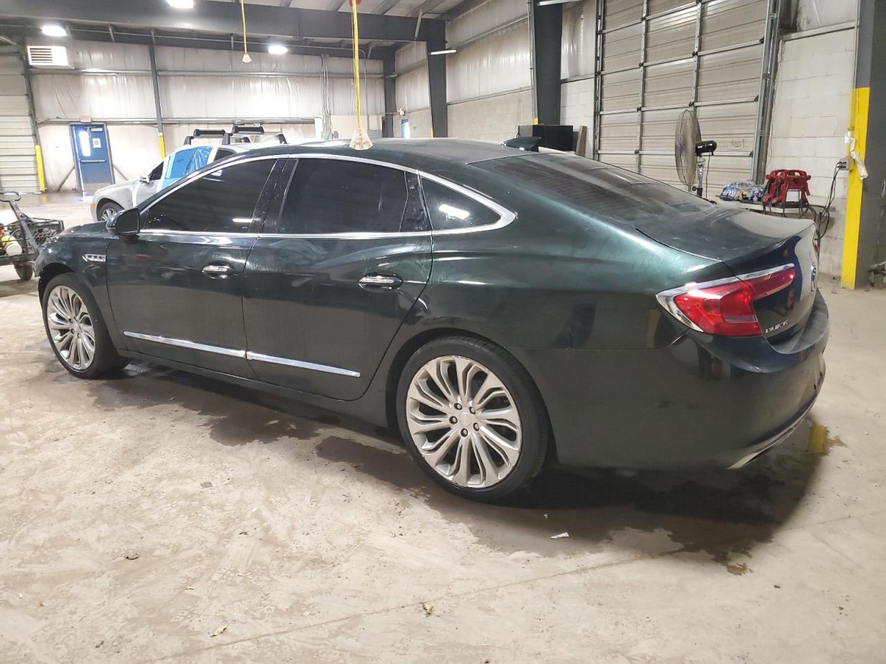 BUICK LACROSSE ESSENCE