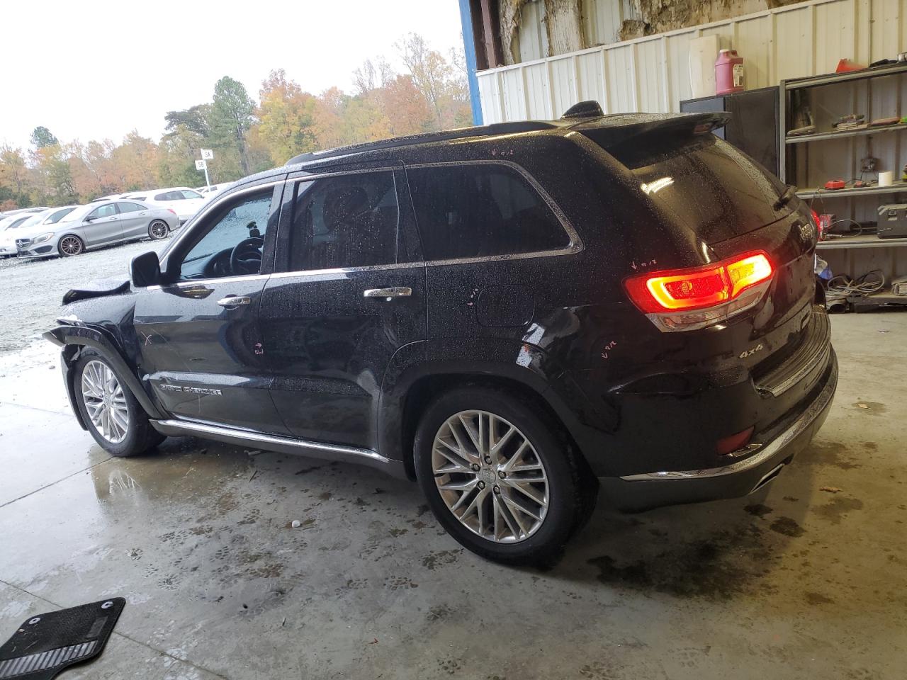 JEEP GRAND CHEROKEE SUMMIT