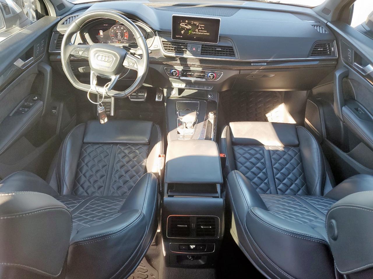 AUDI SQ5 PREMIUM PLUS