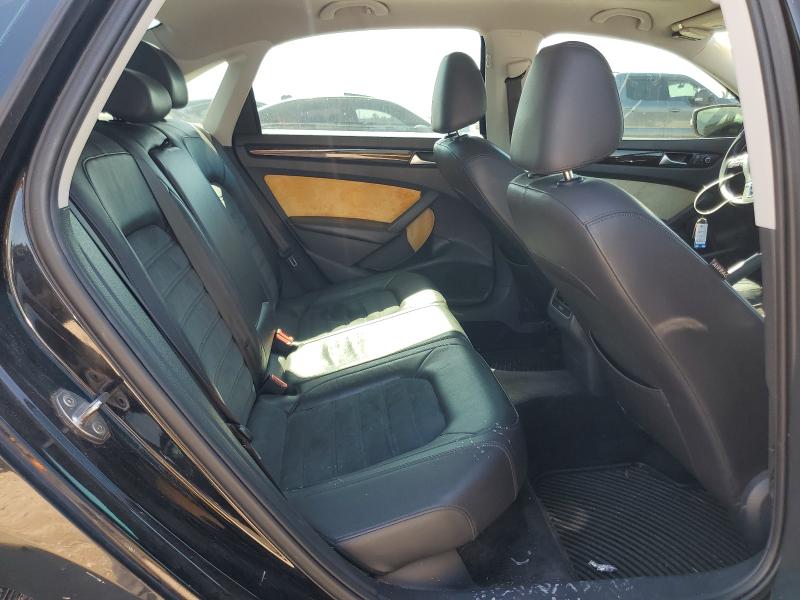 2015 VOLKSWAGEN PASSAT SEL - 1VWCV7A3XFC042261