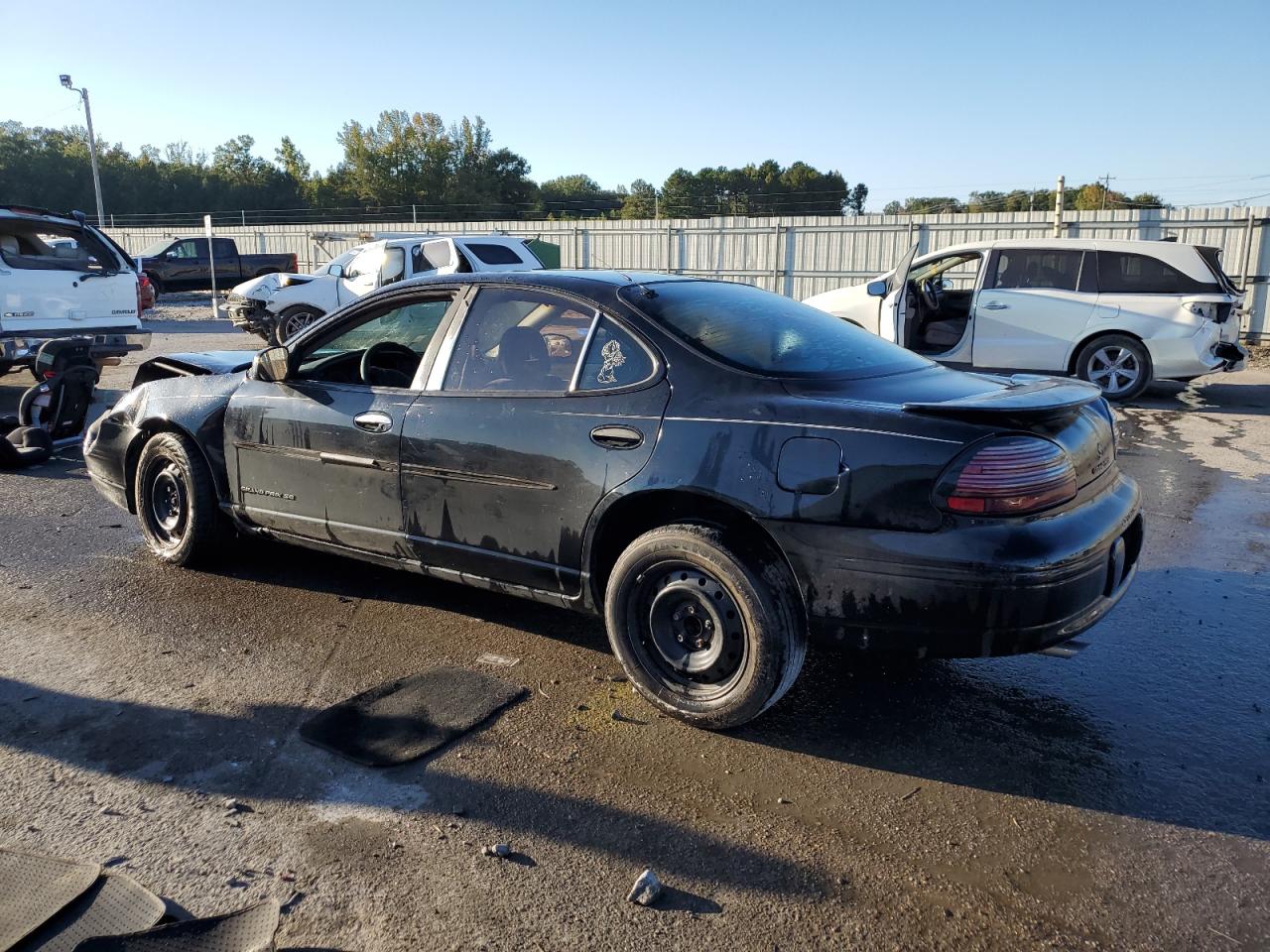 Lot #3301826337 2003 PONTIAC GRAND PRIX