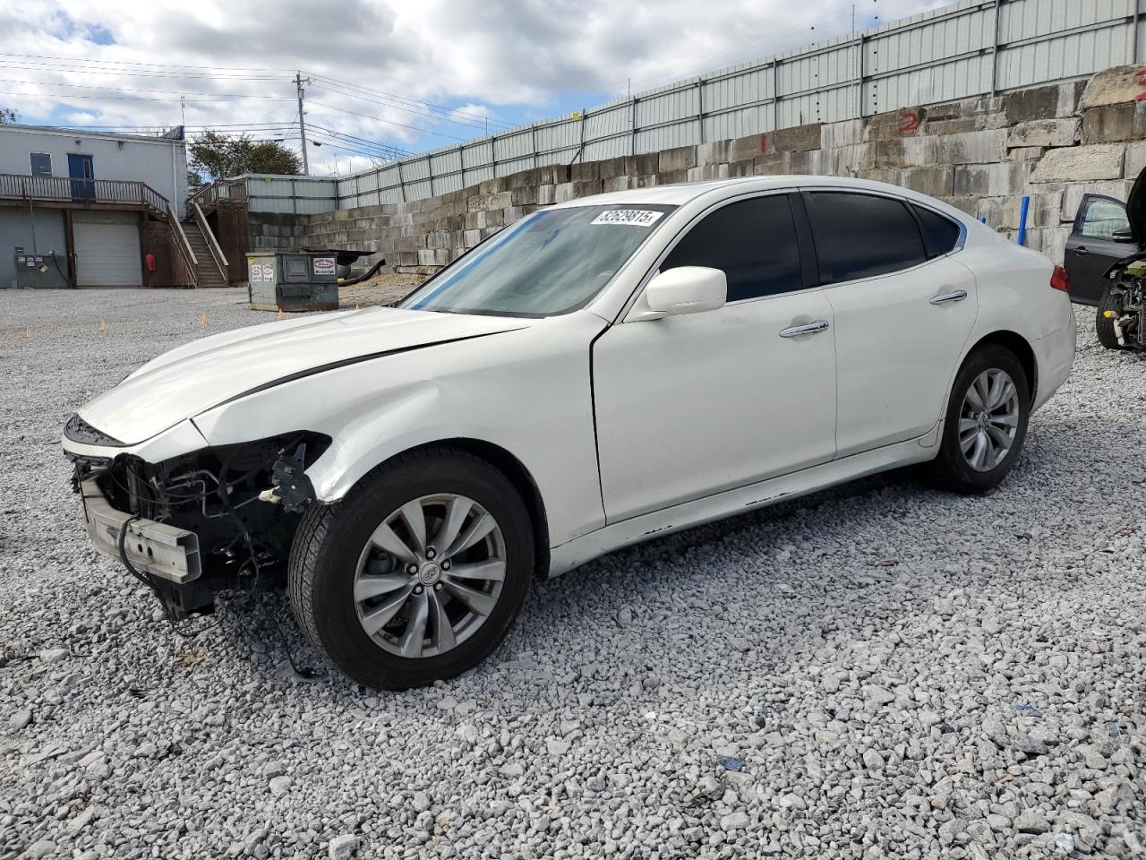 INFINITI M37 X