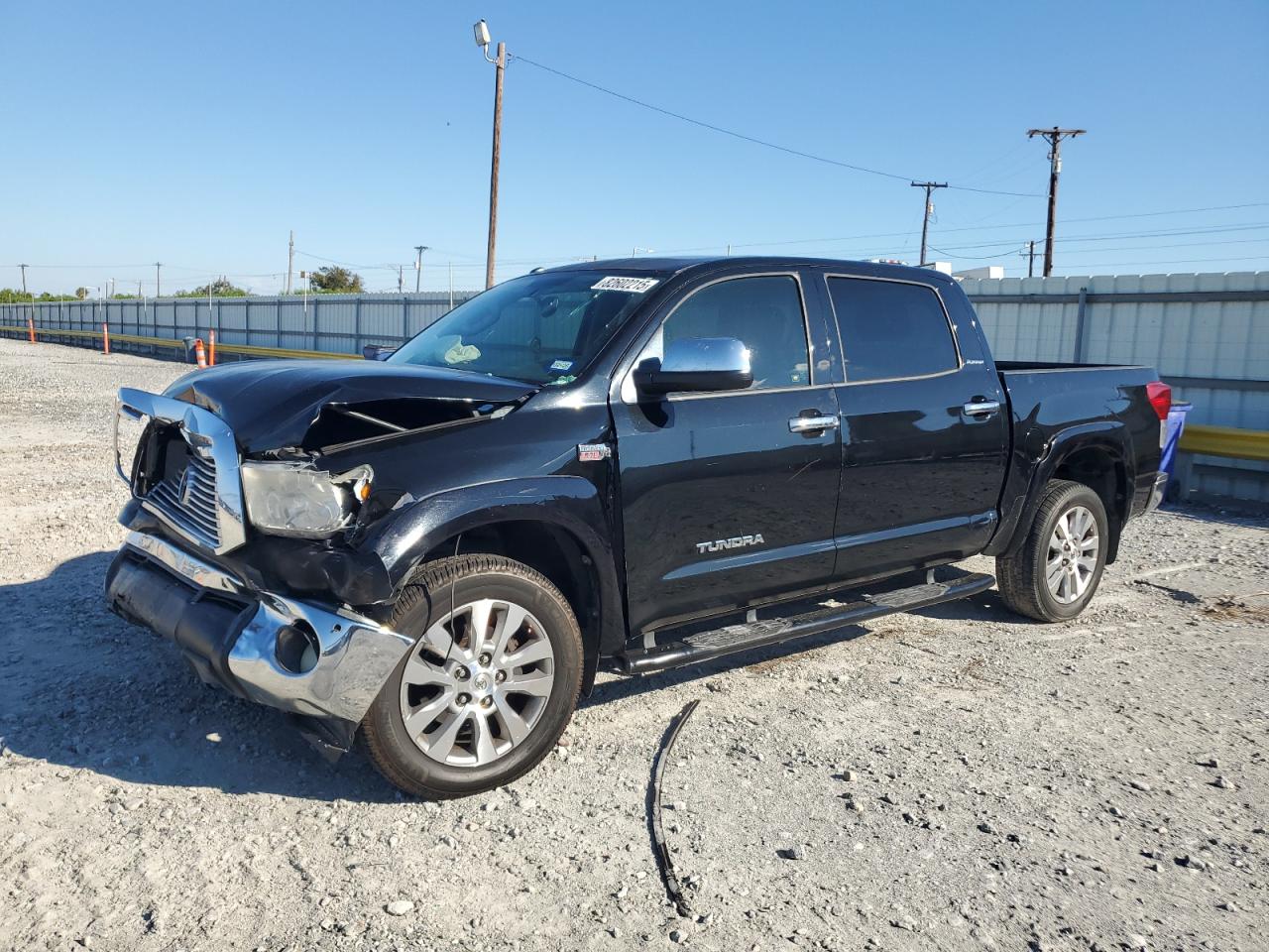 TOYOTA TUNDRA CREWMAX LIMITED