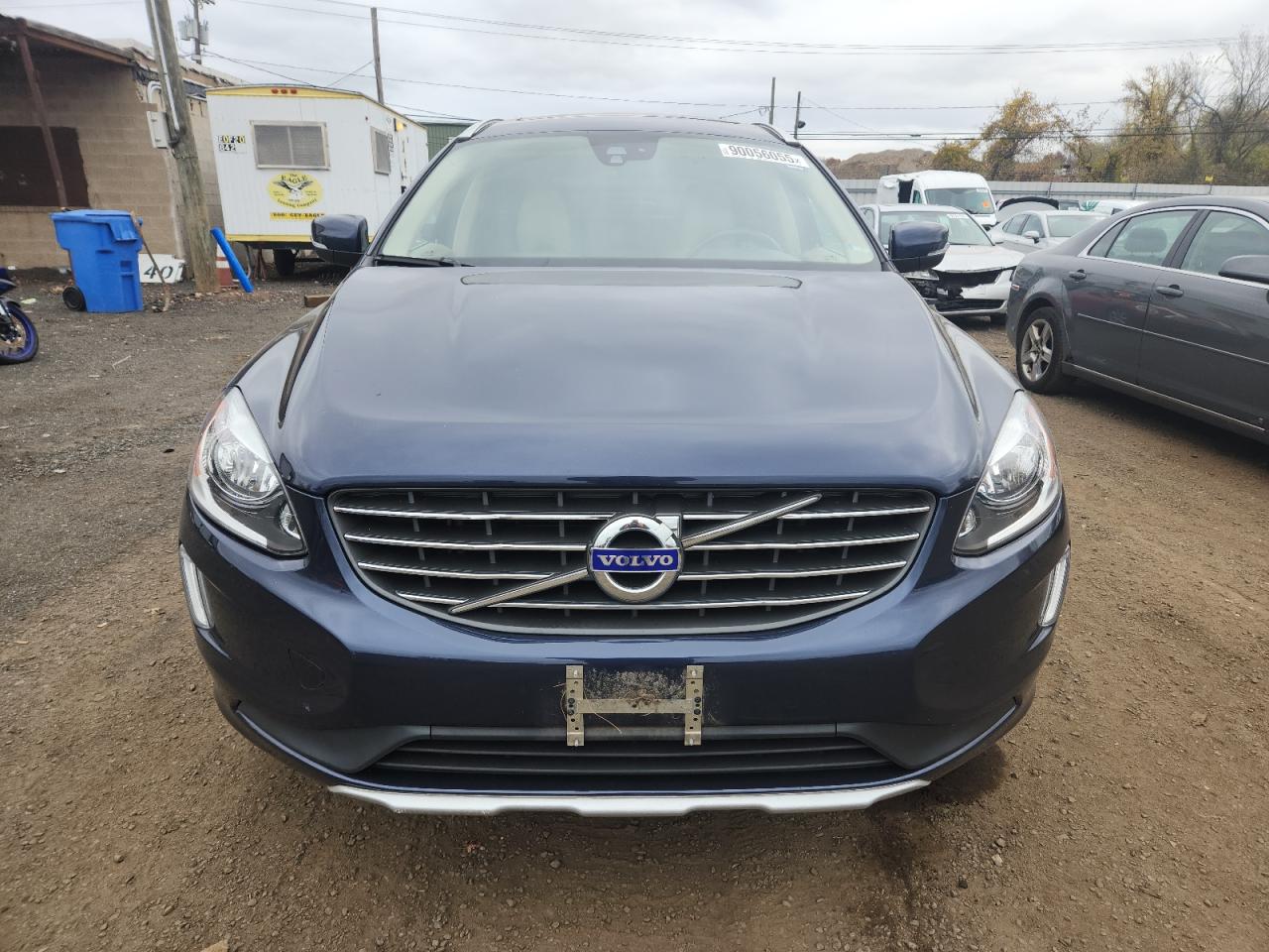 VOLVO XC60 T6 PREMIER