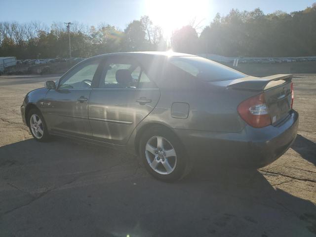 2002 Toyota Camry Le 4T1BF30K22U510044 photo 1