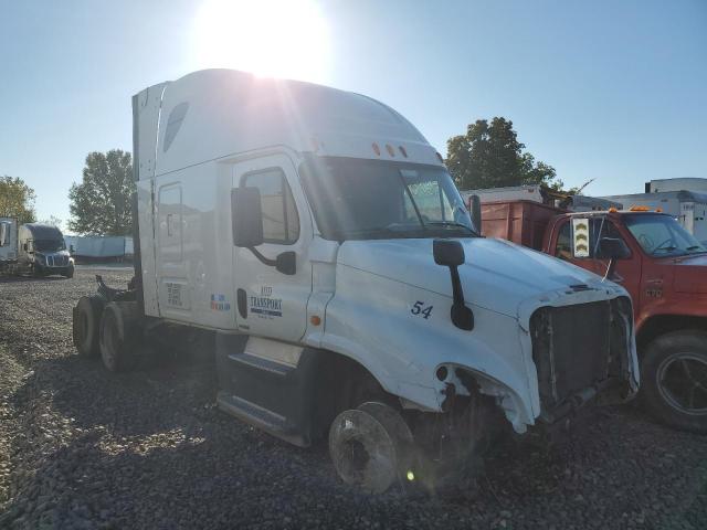 Global Auto Auctions: 2014 FREIGHTLINER CASCADIA