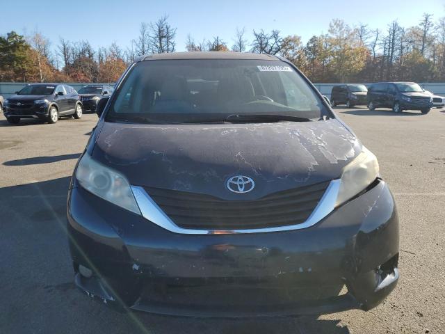 2011 TOYOTA SIENNA LE #3285546265