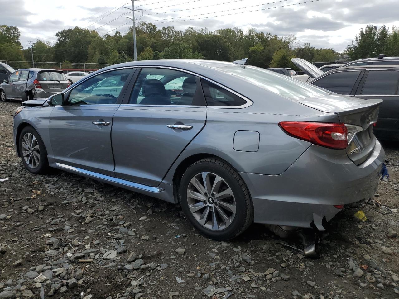 HYUNDAI SONATA SPORT