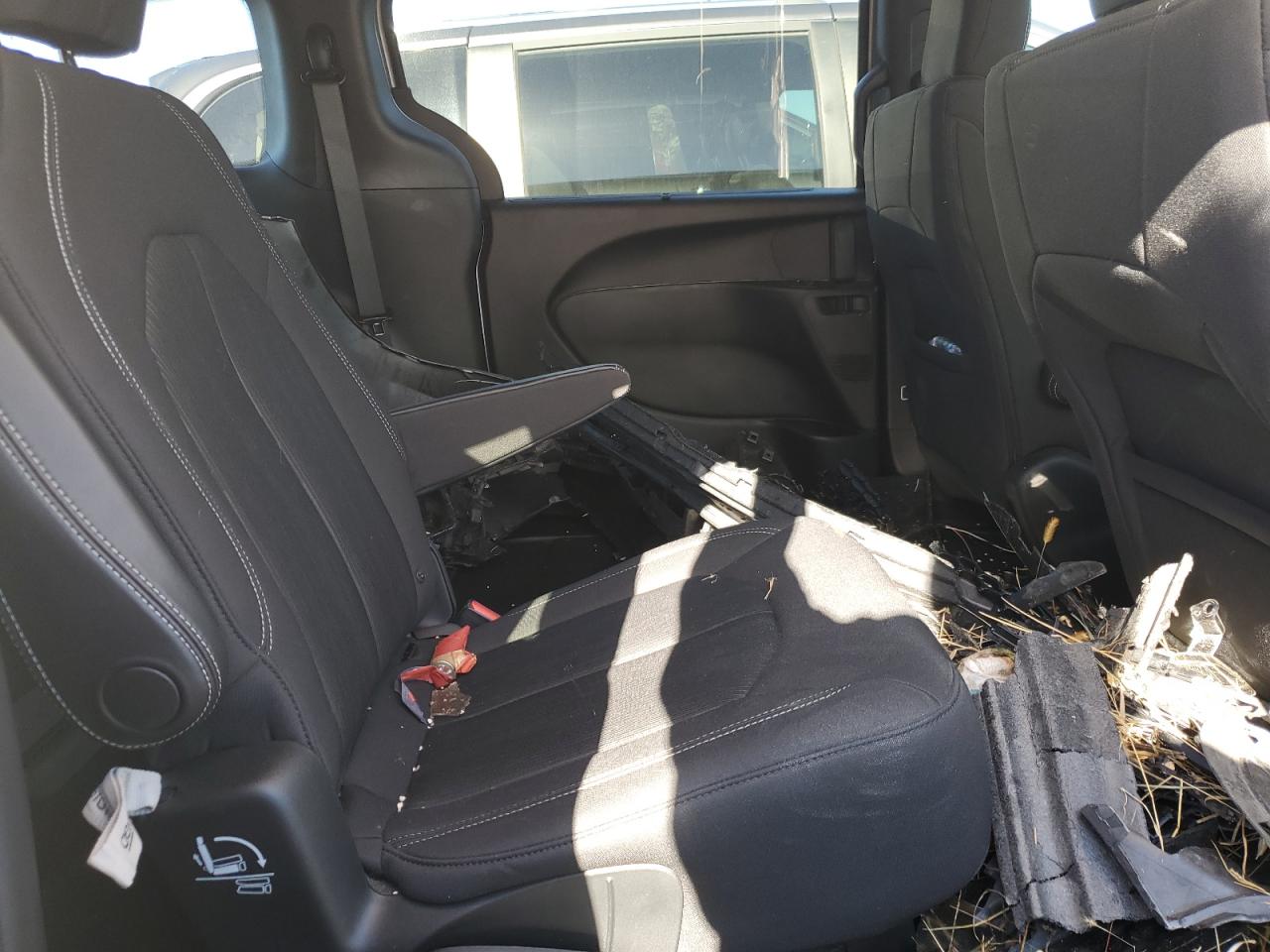 CHRYSLER PACIFICA TOURING PLUS