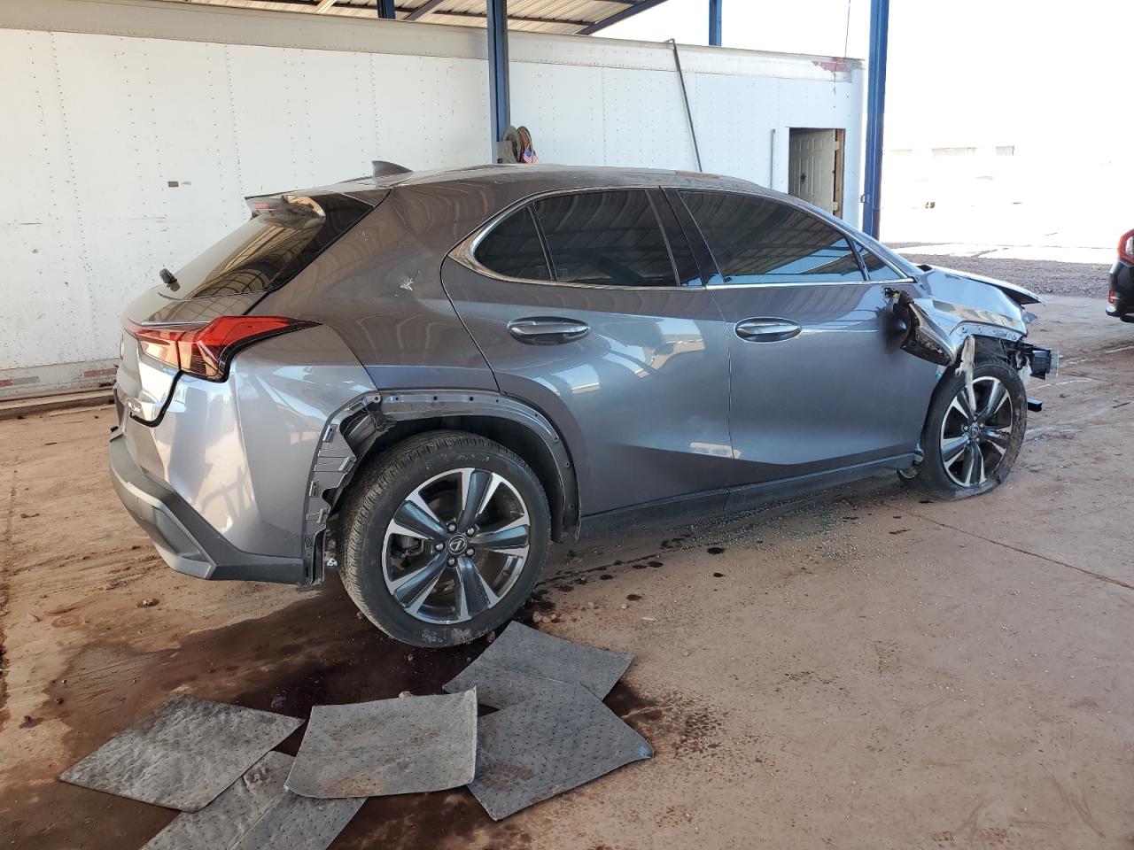 LEXUS UX 200