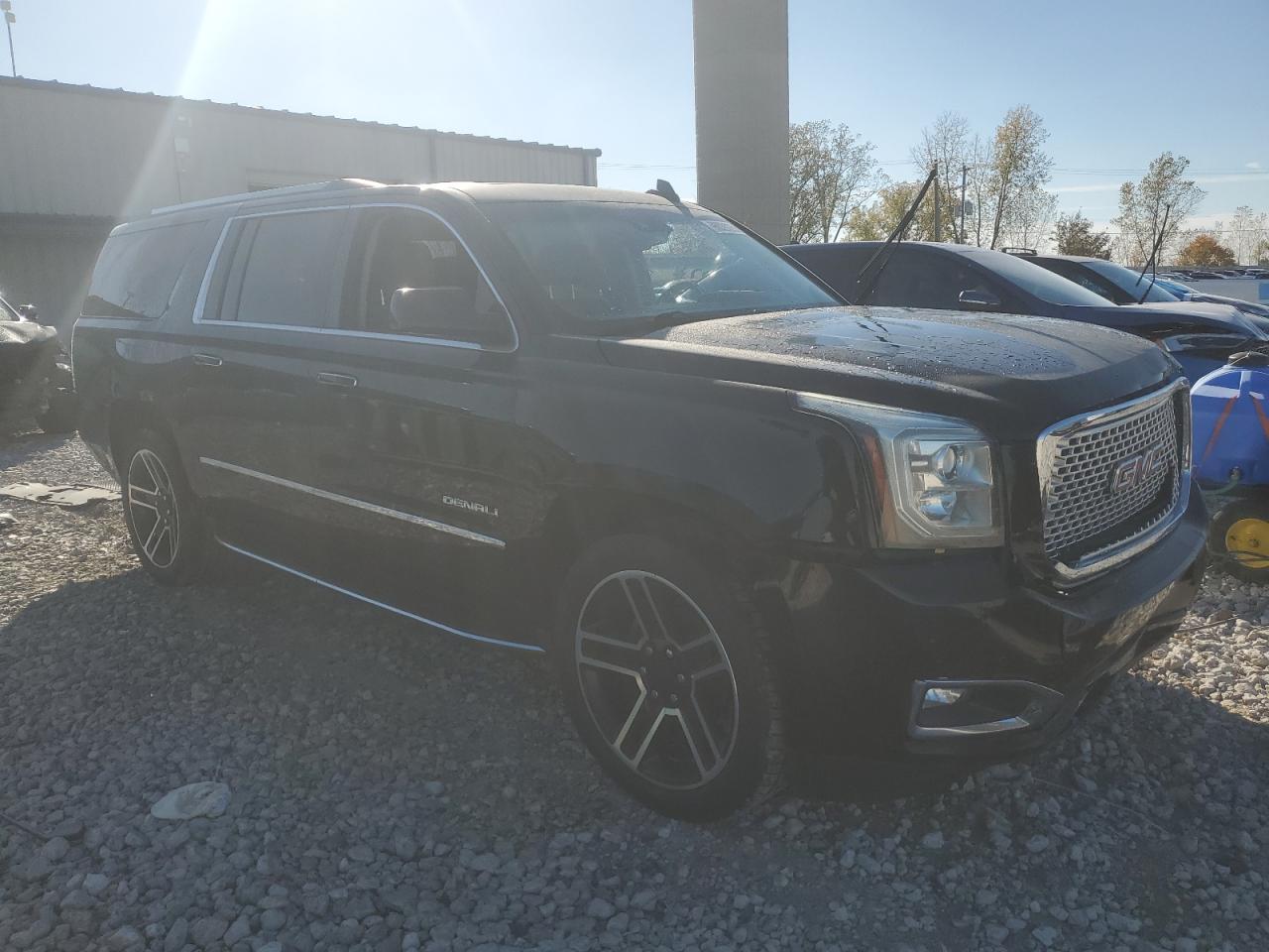 GMC YUKON DENALI
