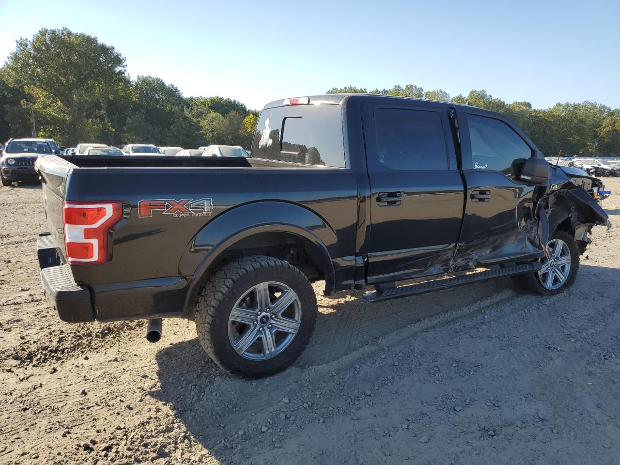 FORD F-150 SUPERCREW