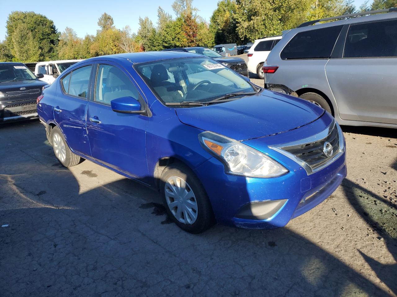 NISSAN VERSA S