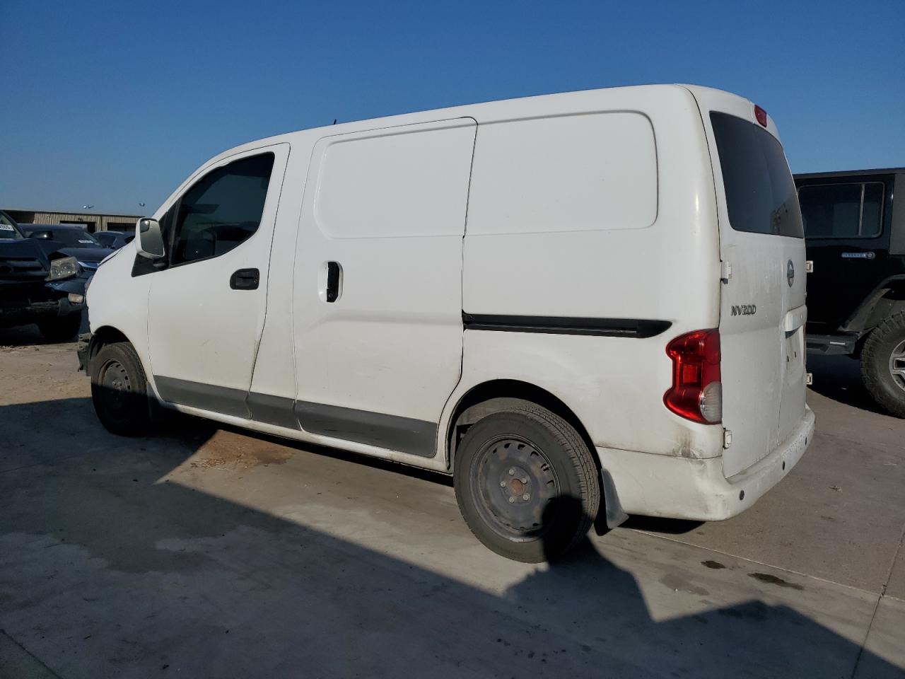 NISSAN NV200 2.5S