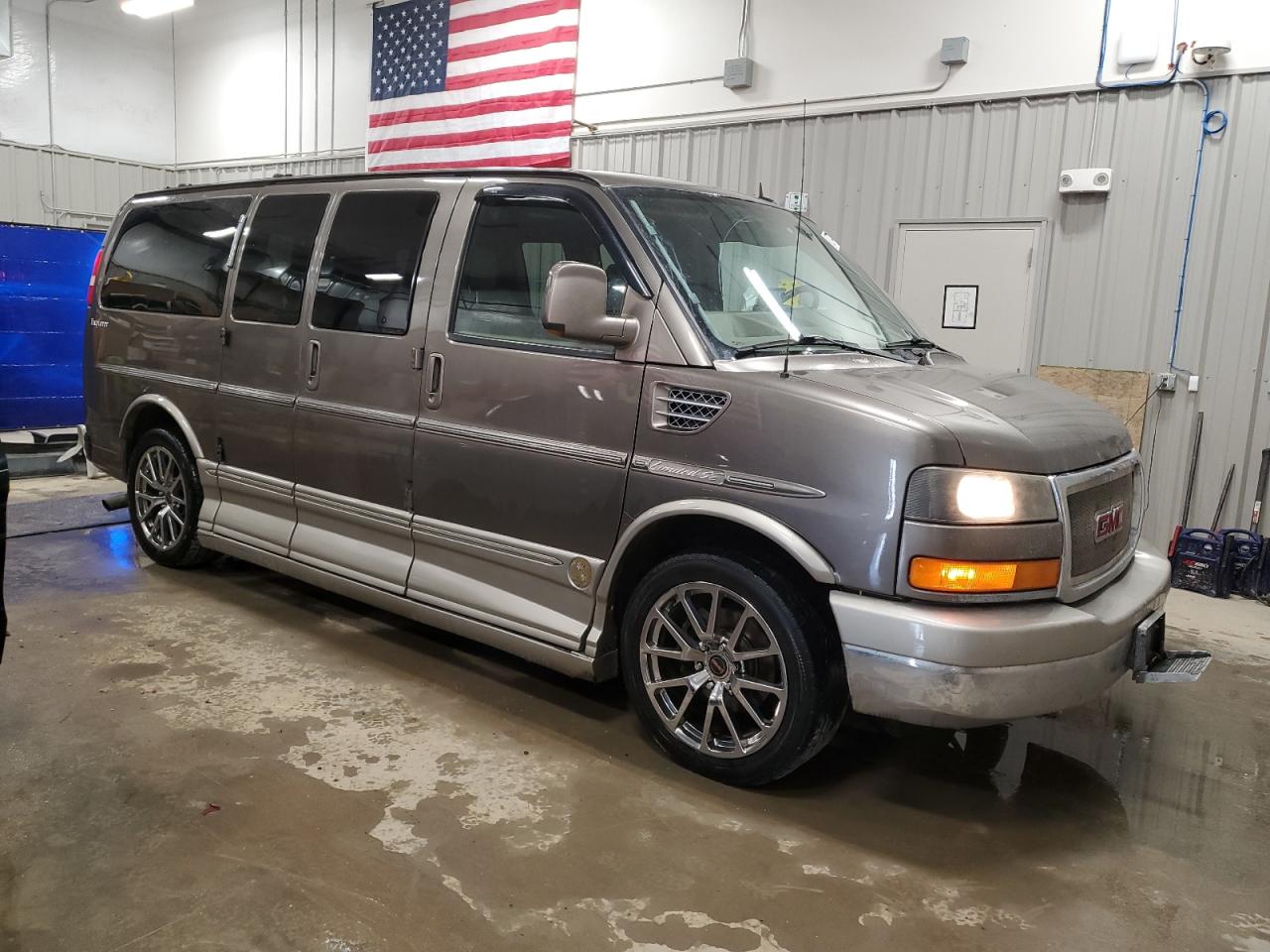 GMC SAVANA RV G1500 3LT