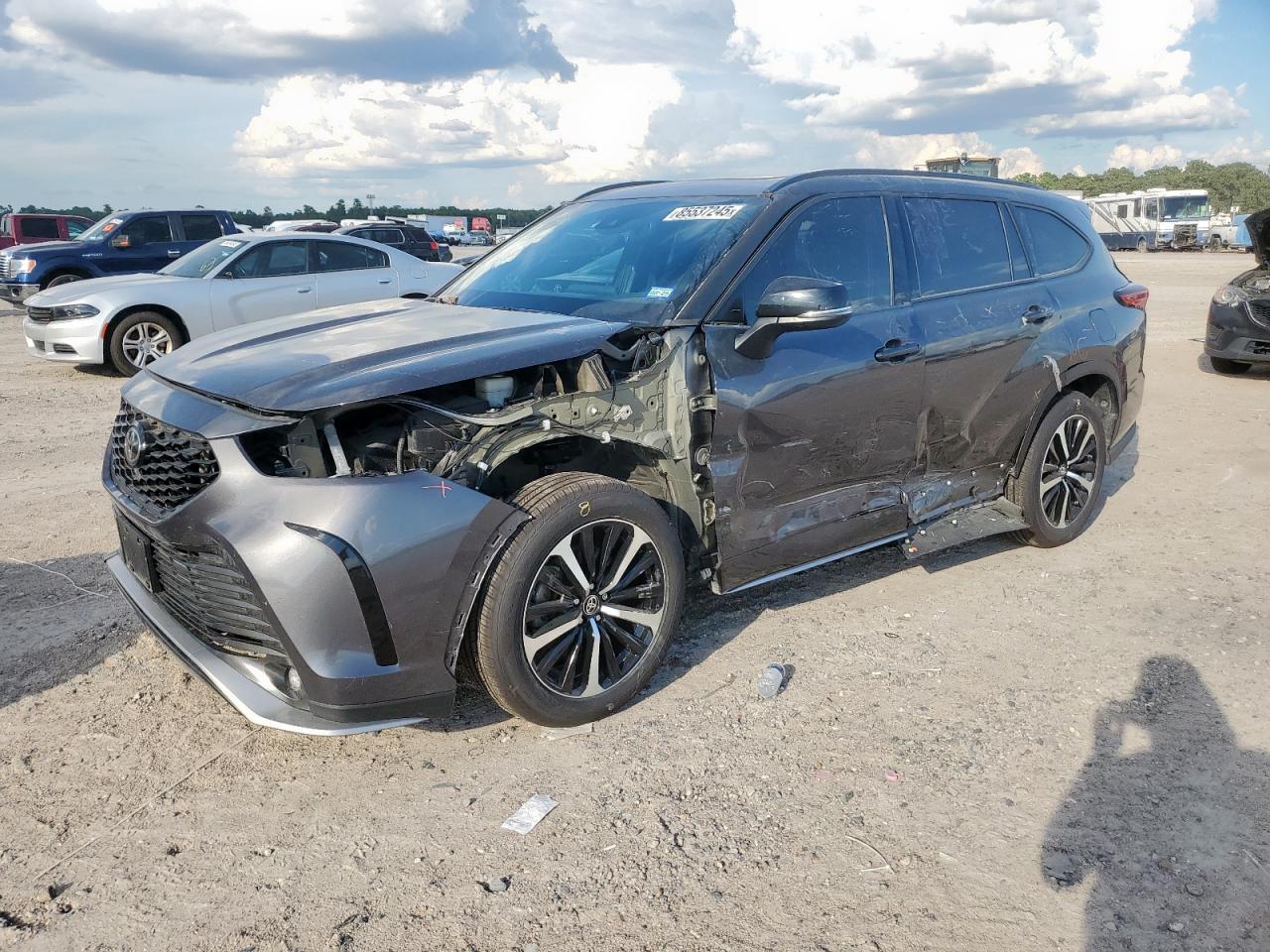 Vehicle photo