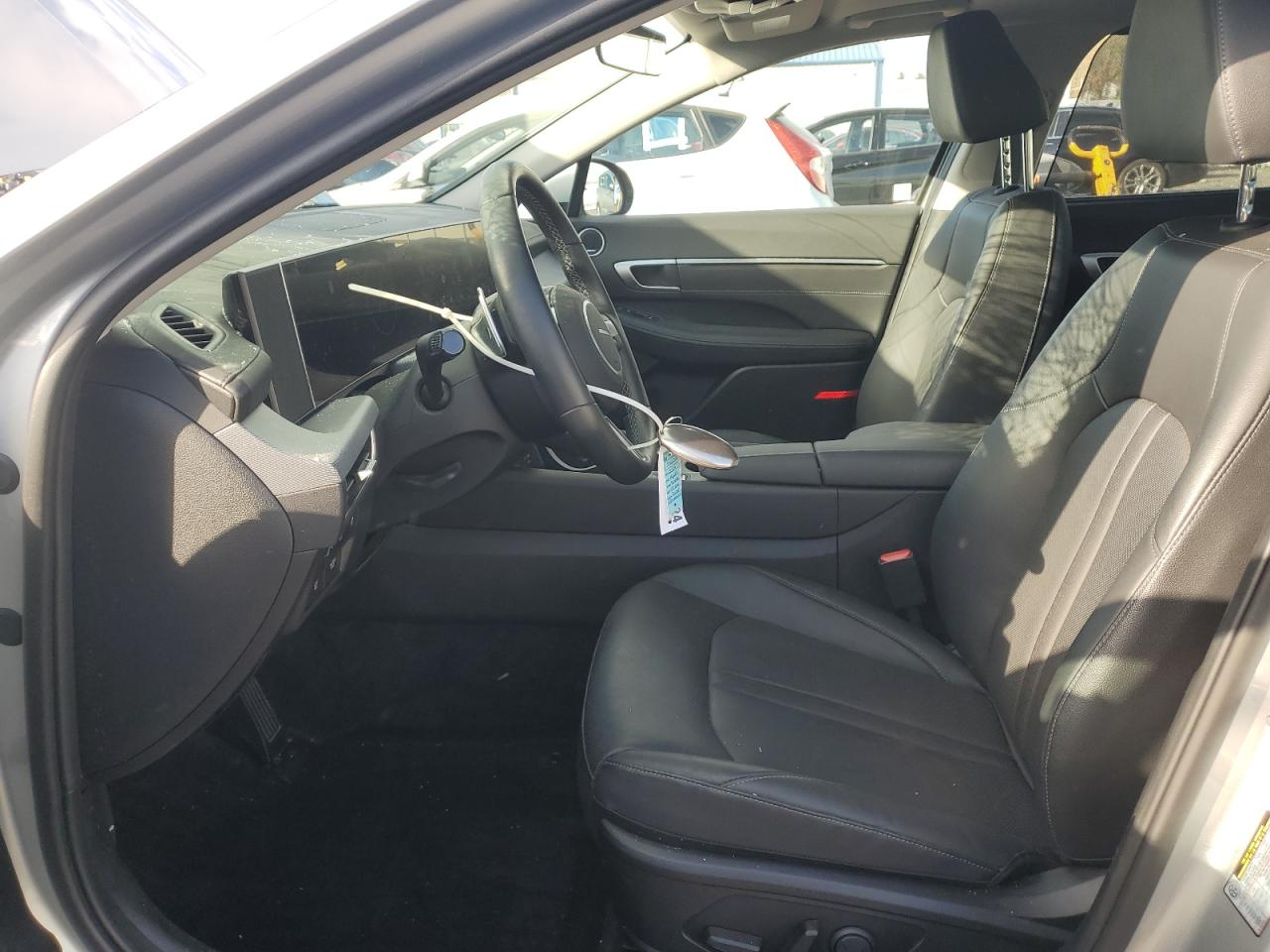 HYUNDAI SONATA HYBRID