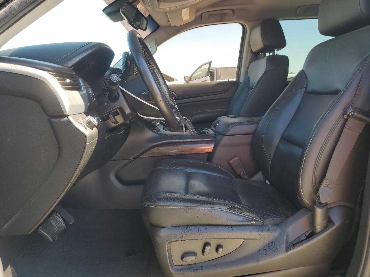 CHEVROLET SUBURBAN K1500 LT