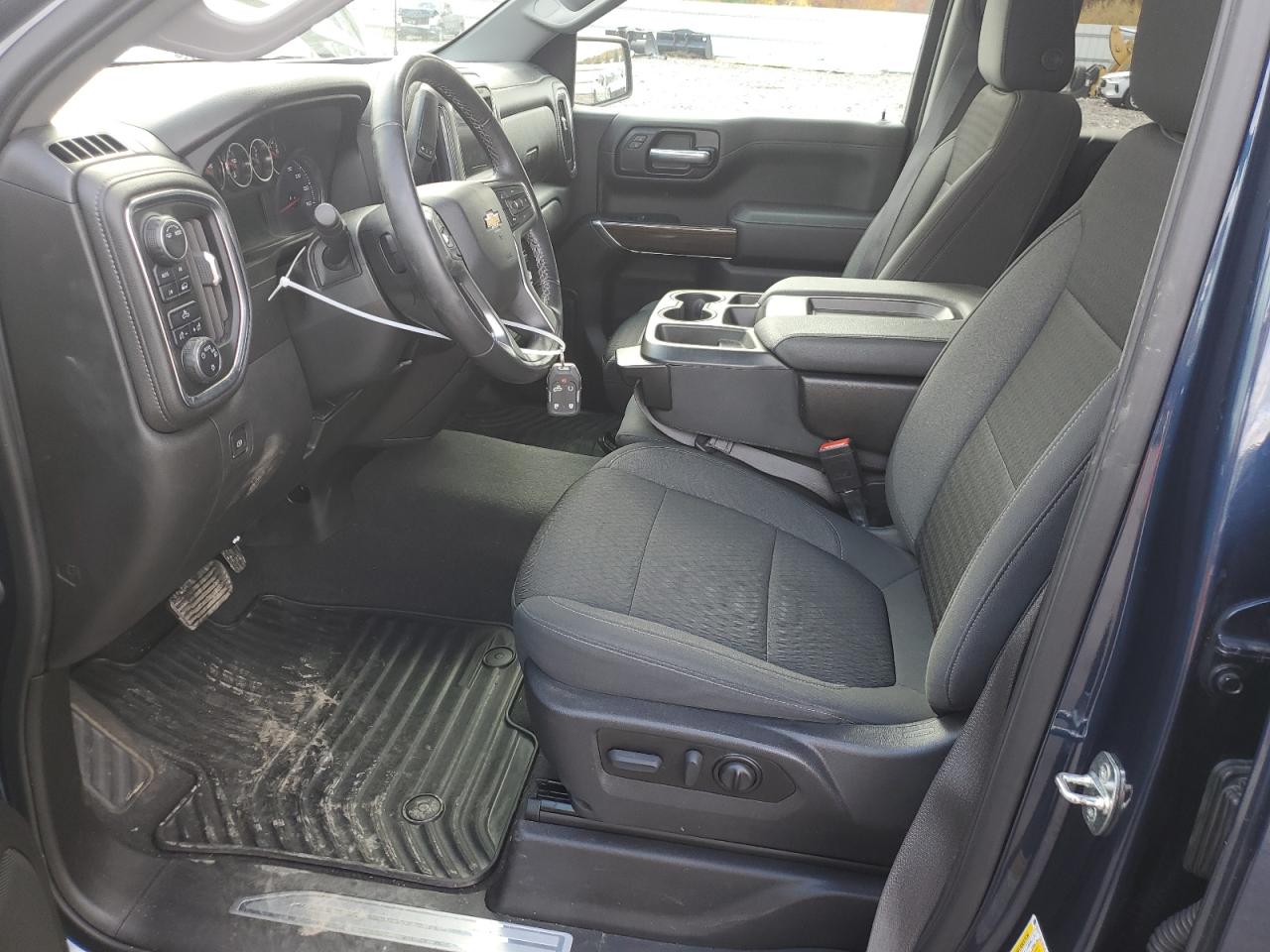 CHEVROLET SILVERADO K1500 LT