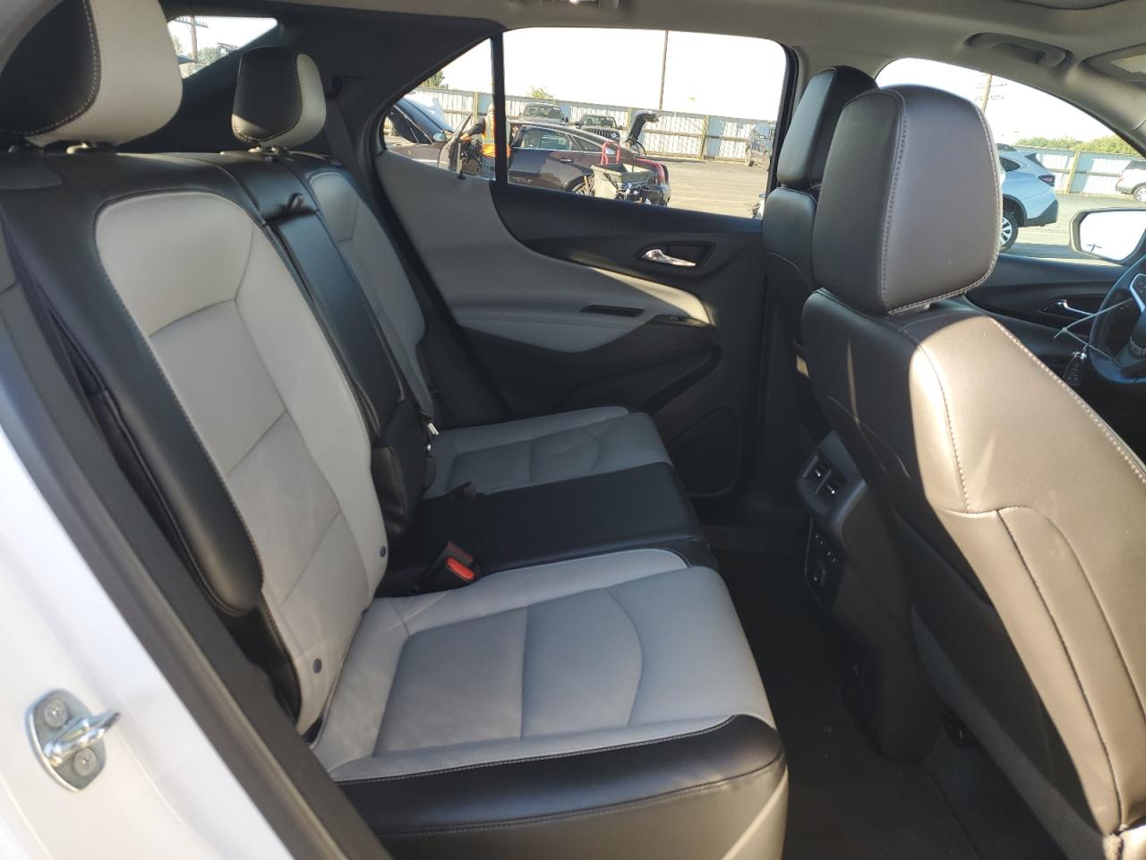 CHEVROLET EQUINOX PREMIER