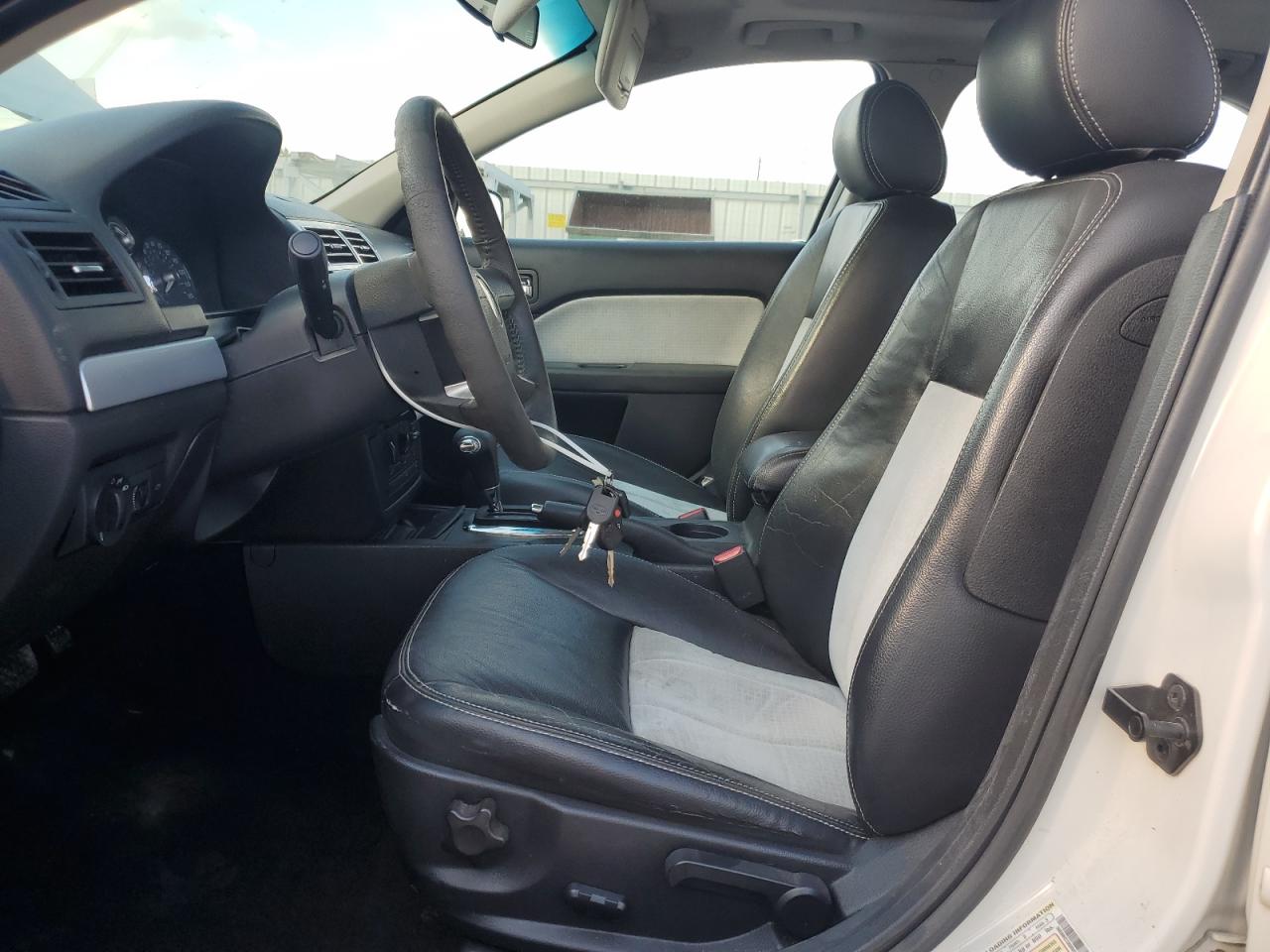 Lot #3297138512 2008 MERCURY MILAN