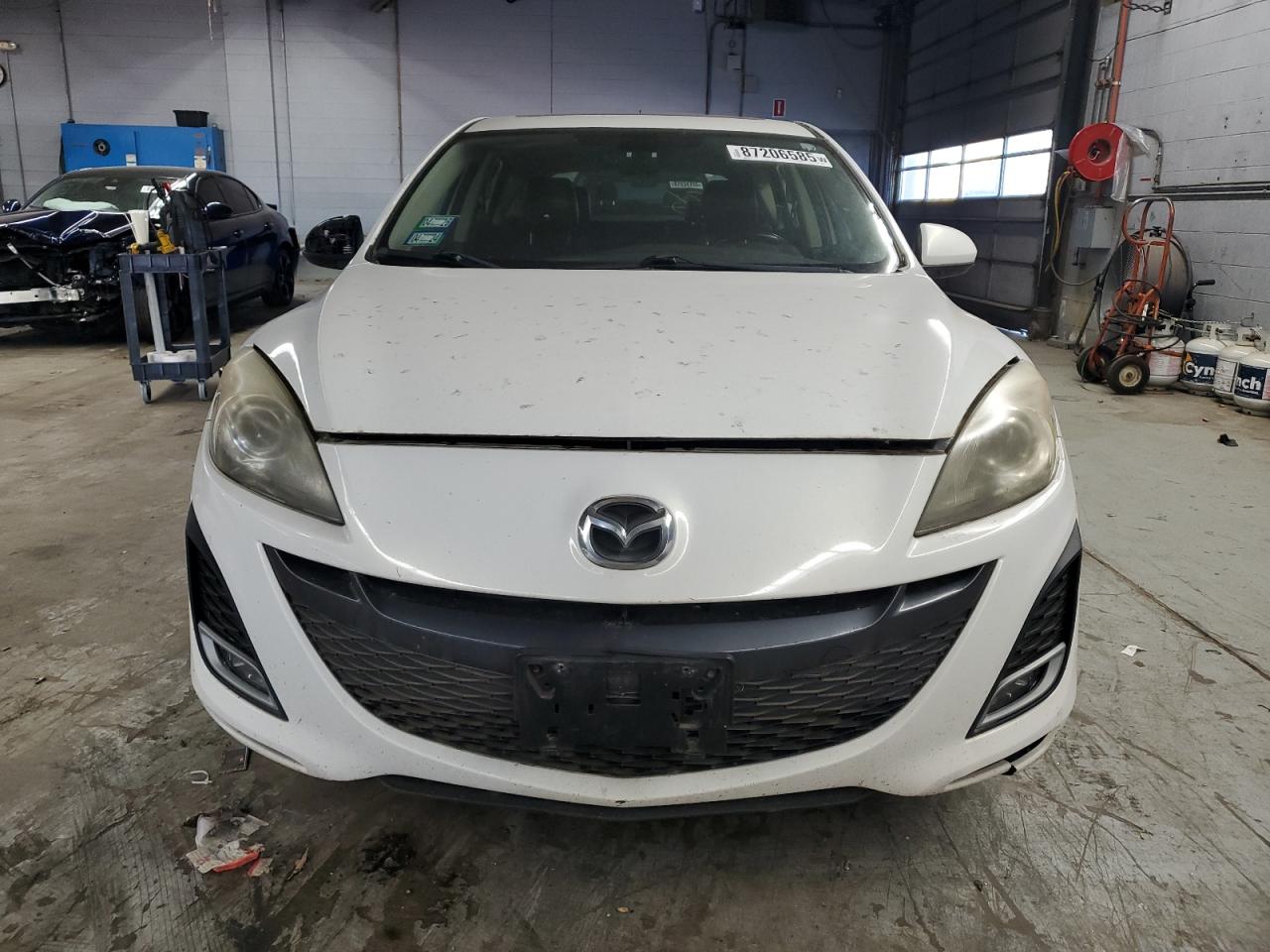 MAZDA 3 S