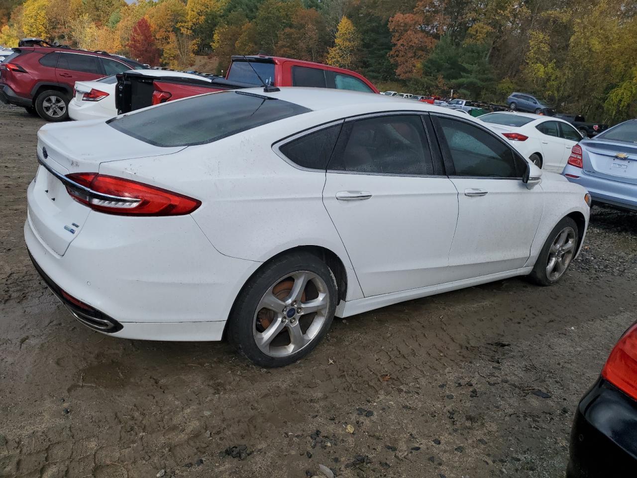 FORD FUSION SE