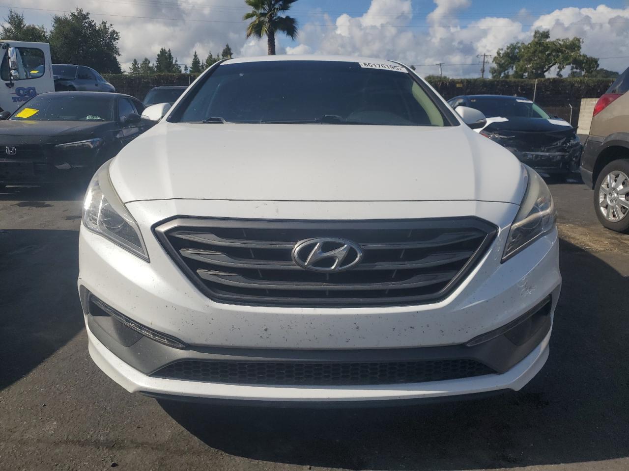 HYUNDAI SONATA SPORT