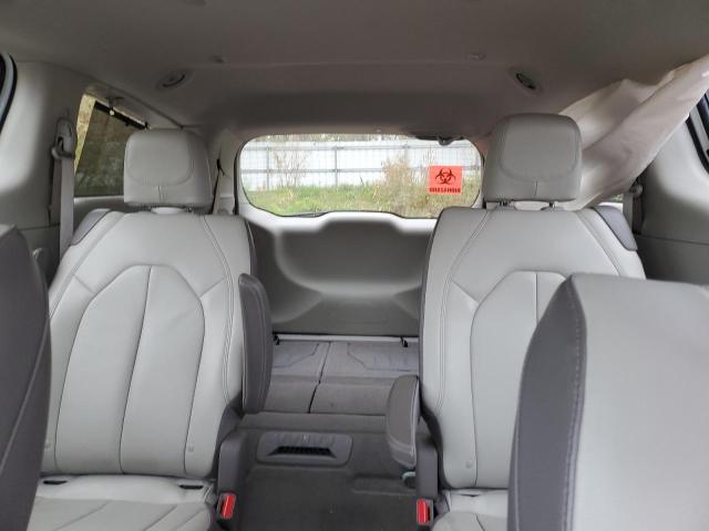 2017 CHRYSLER PACIFICA T - 2C4RC1BG2HR823948