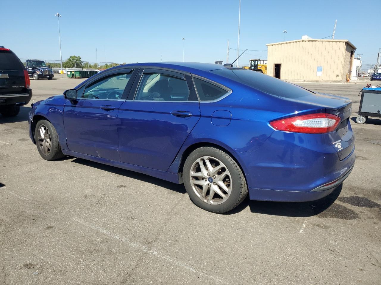 FORD FUSION SE