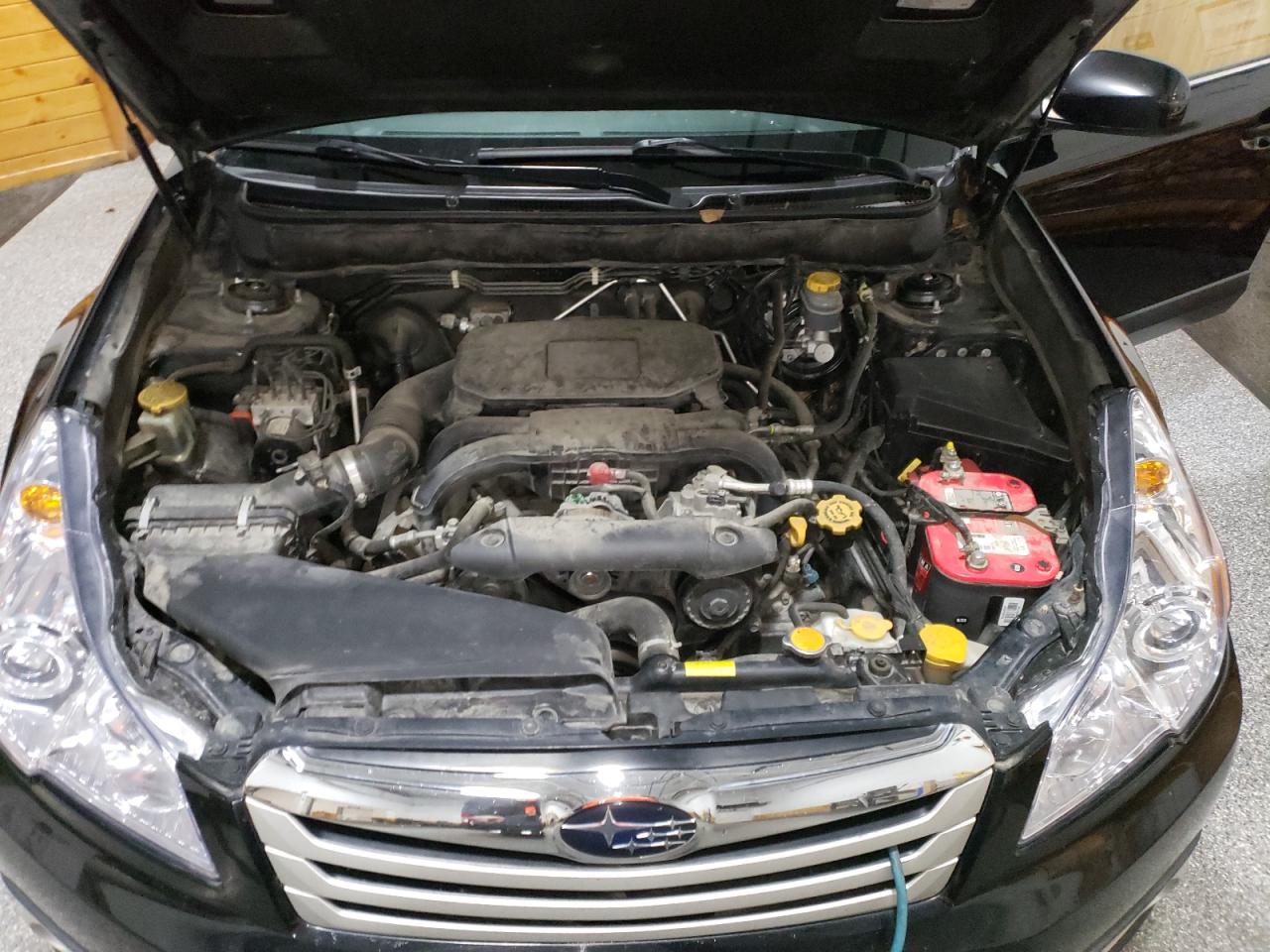 SUBARU OUTBACK 2.5I PREMIUM