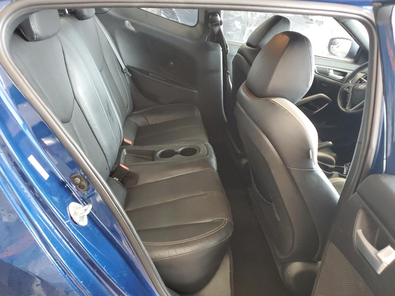 HYUNDAI VELOSTER TURBO