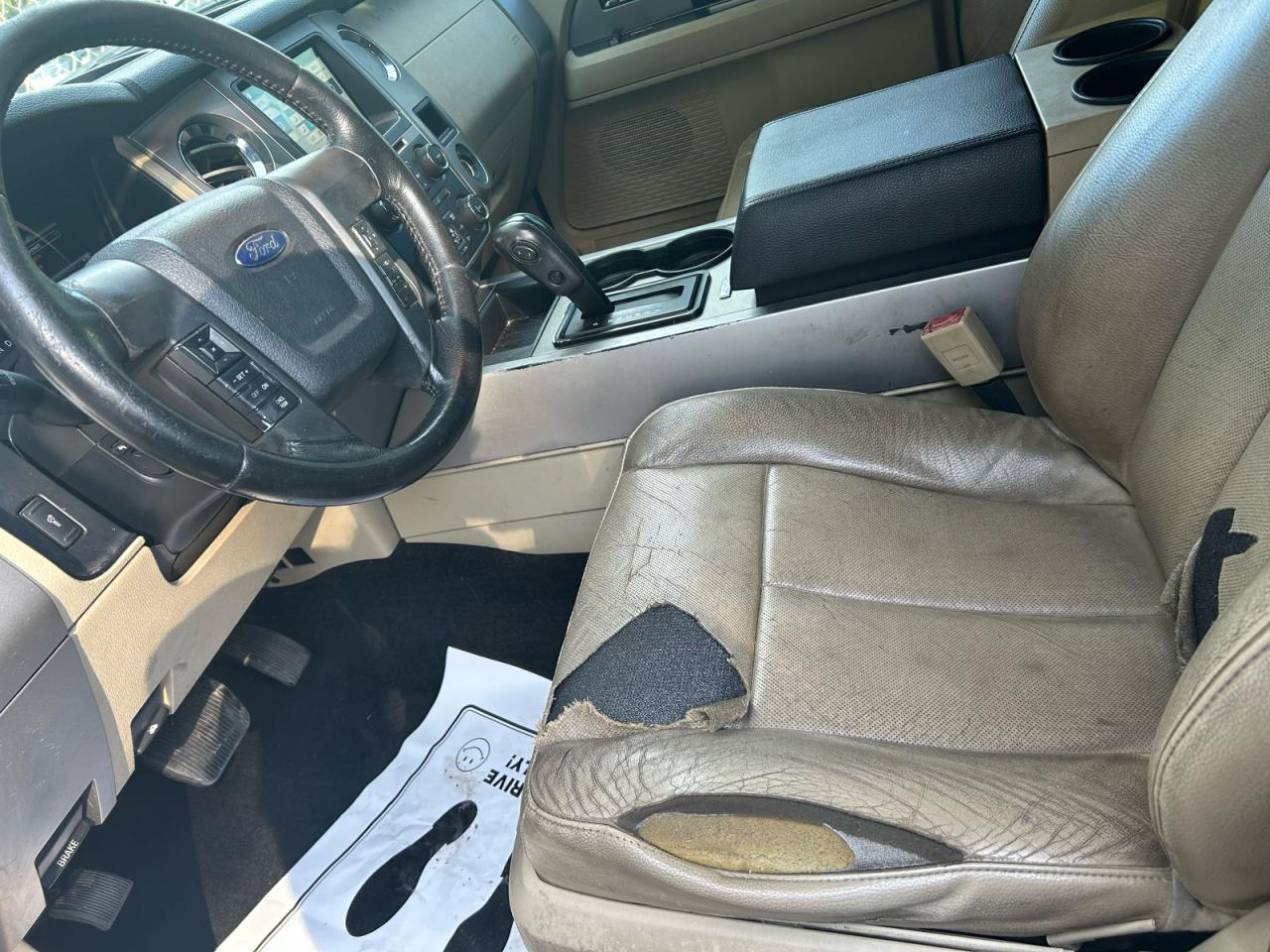 FORD EXPEDITION EL XLT