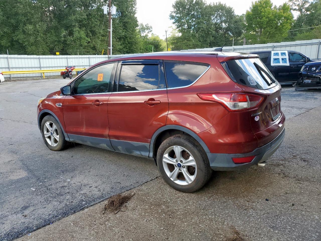 FORD ESCAPE SE