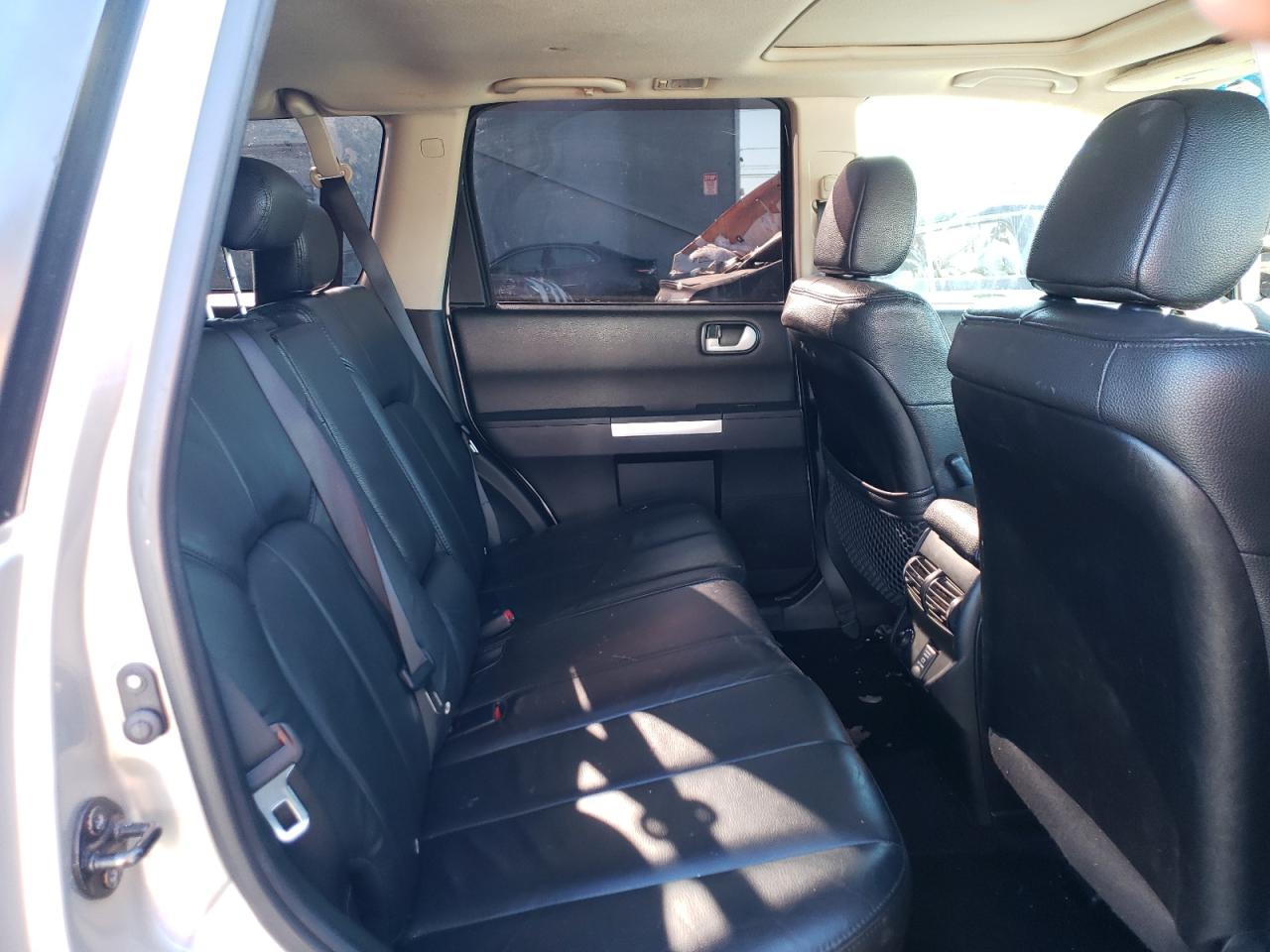 MITSUBISHI ENDEAVOR SE