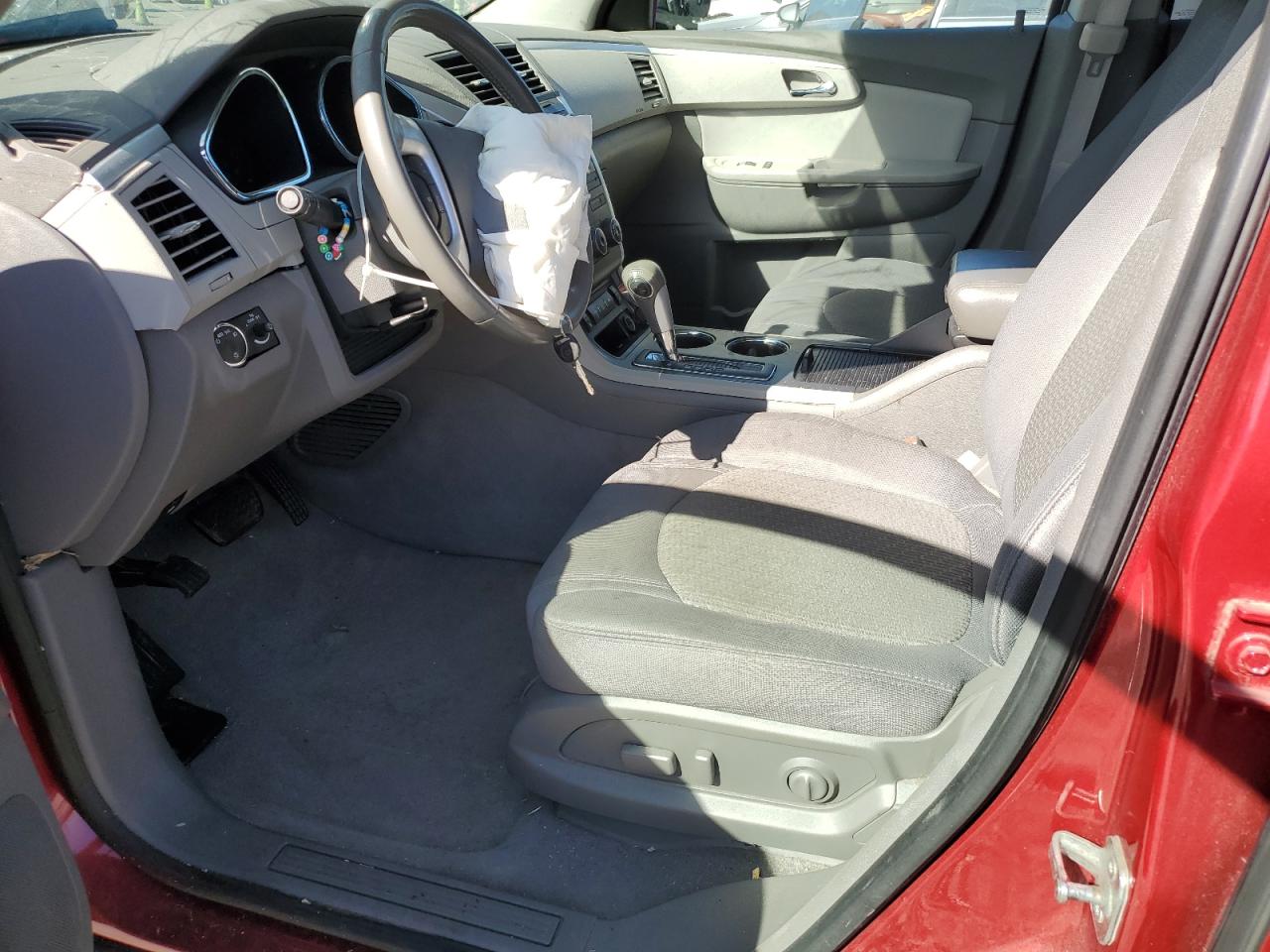 CHEVROLET TRAVERSE LT