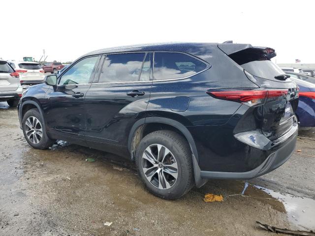 2022 TOYOTA HIGHLANDER XLE 5TDGZRBH6NS596117